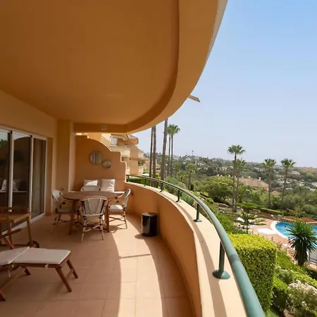 Precioso Elvira Hills Marbellac