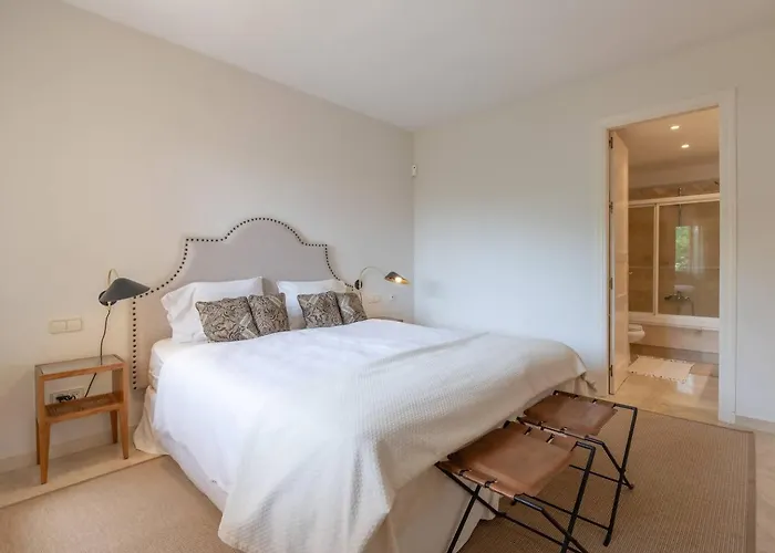 Precioso Elvira Hills Apartament *