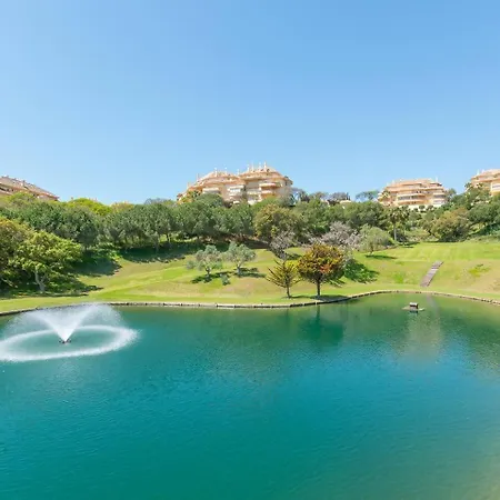 Precioso Elvira Hills. * 马尔韦利亚
