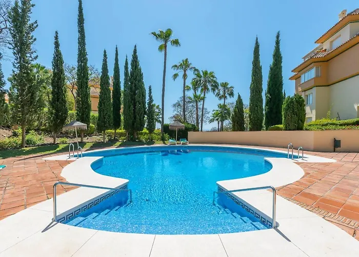 Апартаменти Precioso Elvira Hills. *